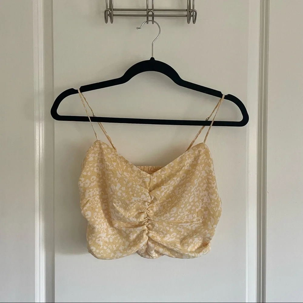 Abercrombie Yellow Floral Faux Silk Ruched Cami - Picture 6 of 9